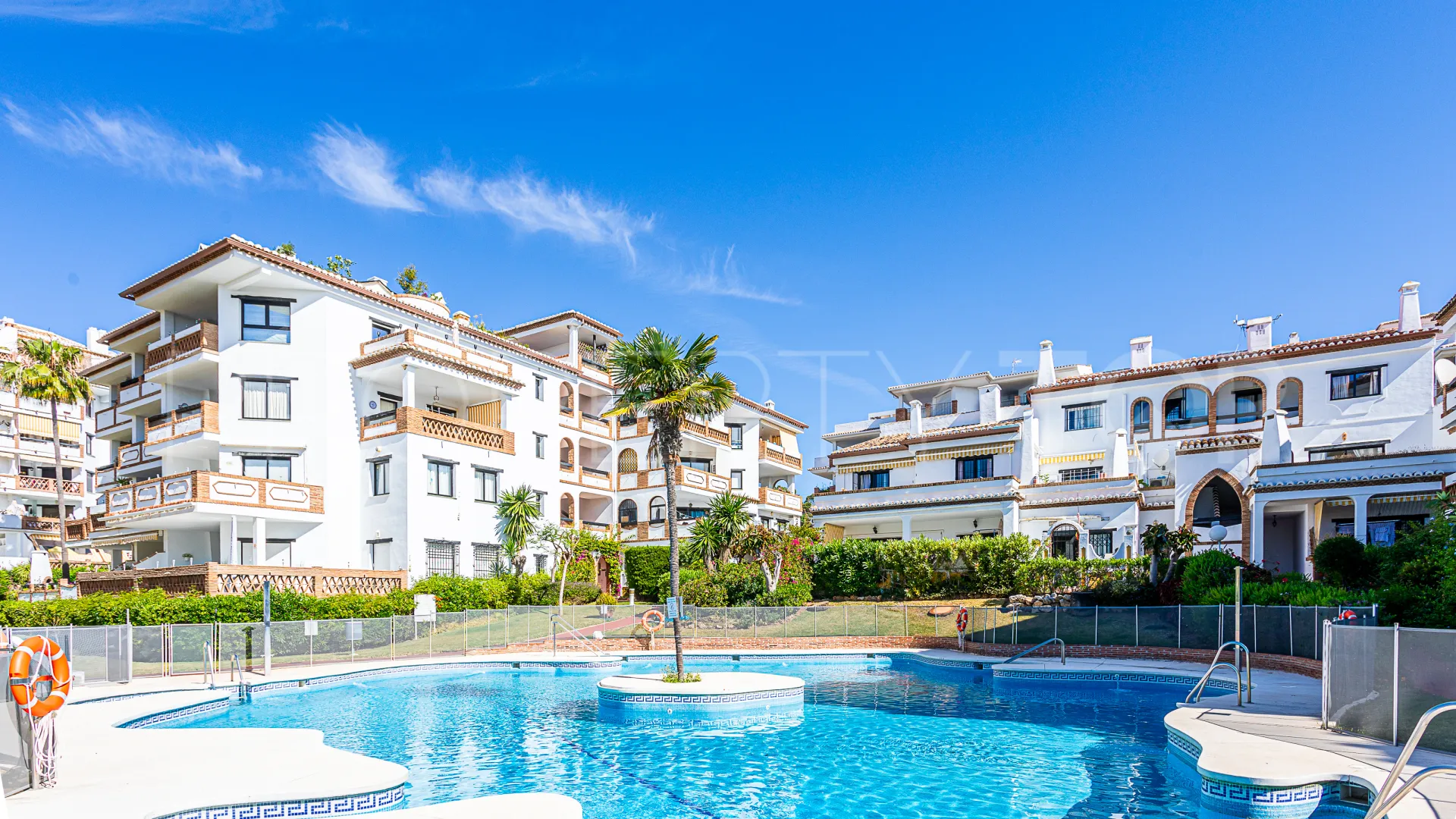 Apartamento a la venta en Calahonda de 2 dormitorios