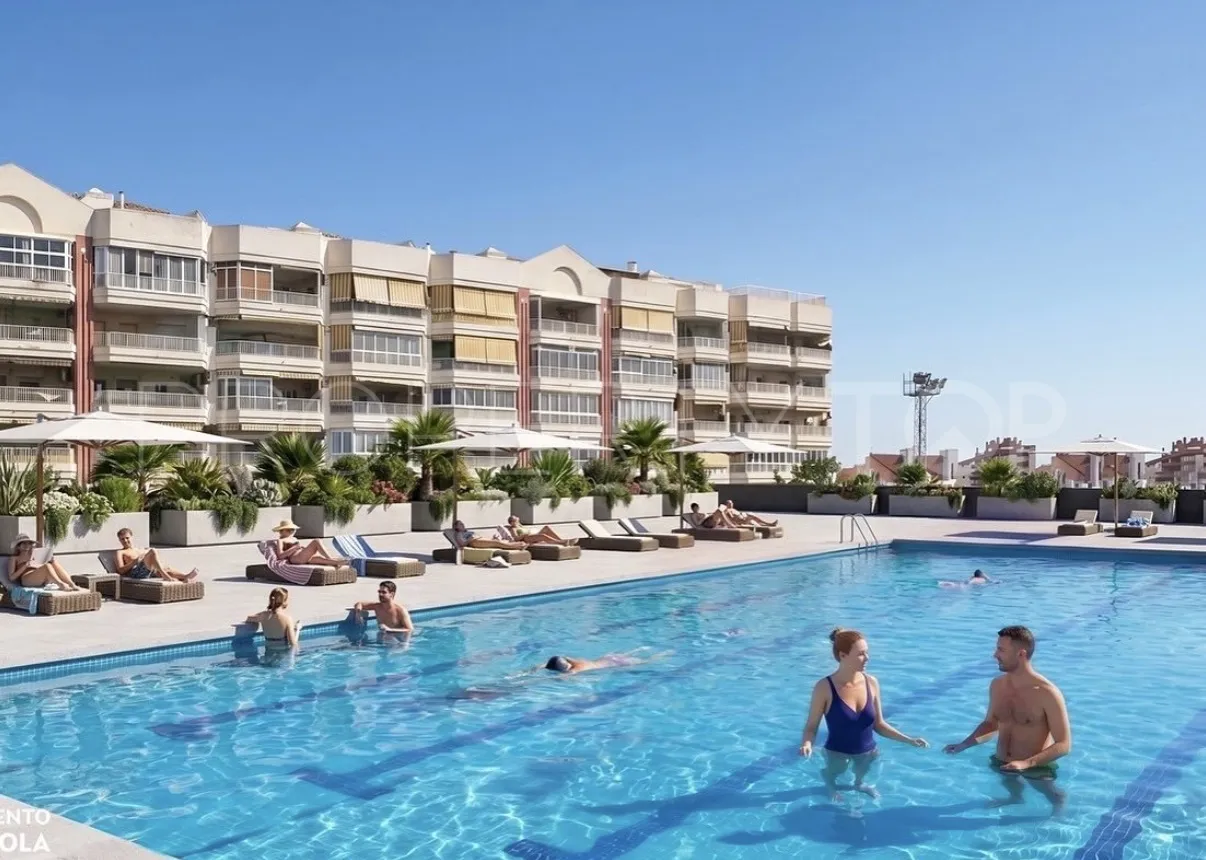 Apartamento en venta en Fuengirola con 2 dormitorios