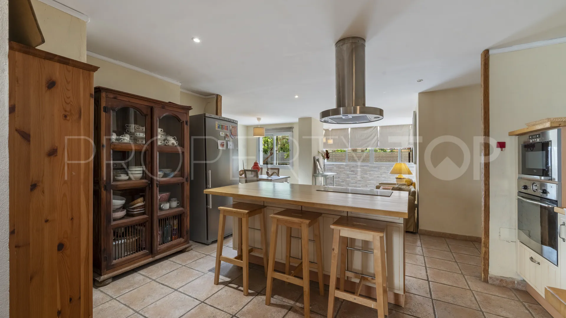 Buy apartment with 2 bedrooms in Los Boliches