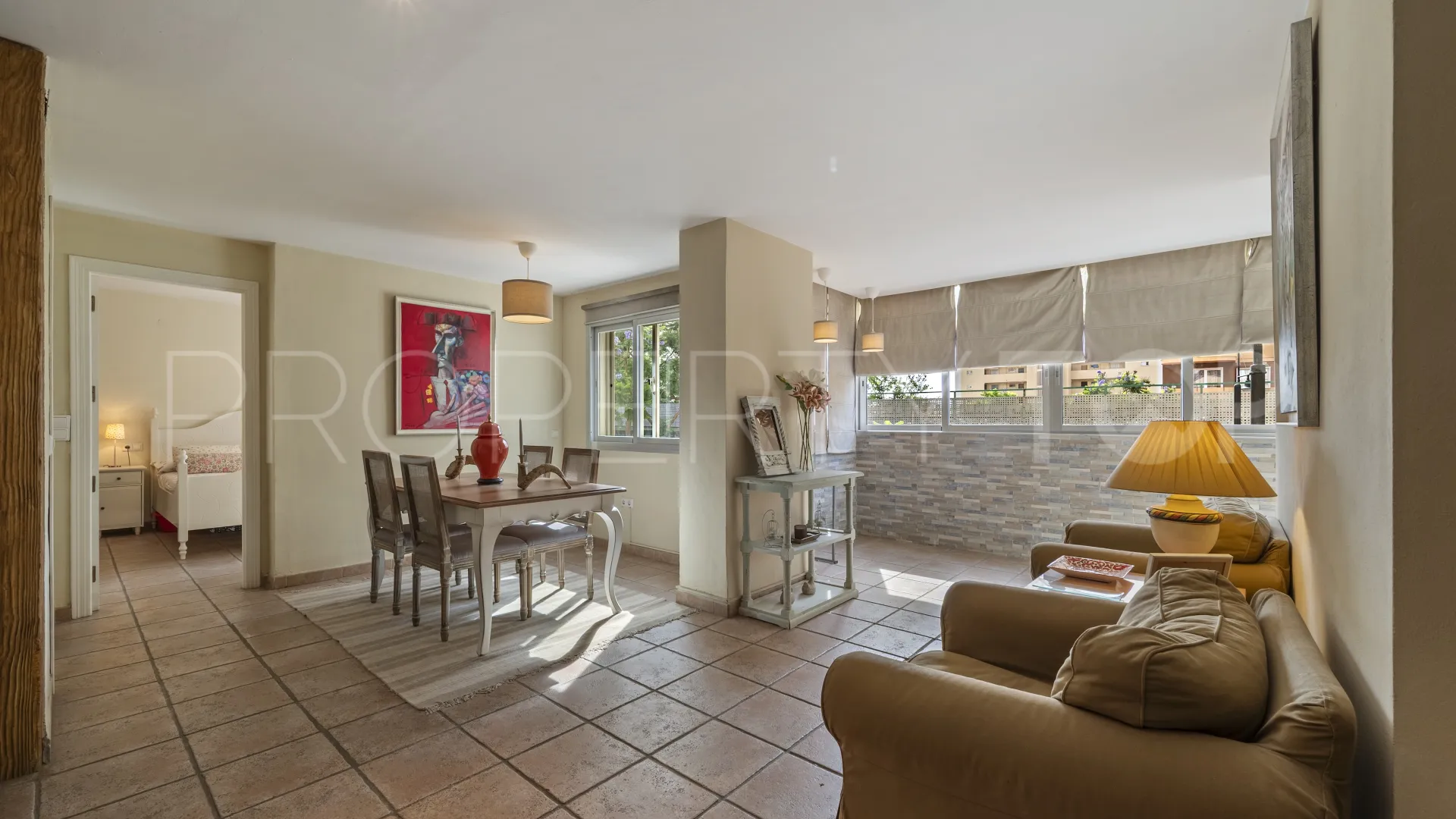 Buy apartment with 2 bedrooms in Los Boliches