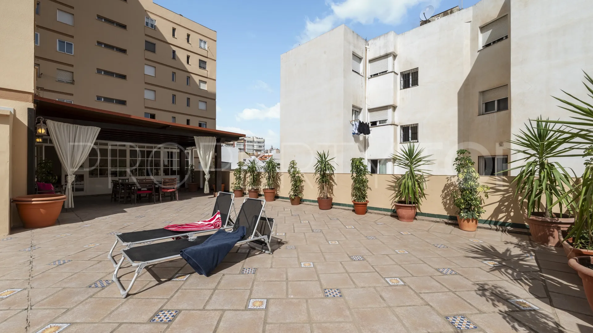 Buy apartment with 2 bedrooms in Los Boliches
