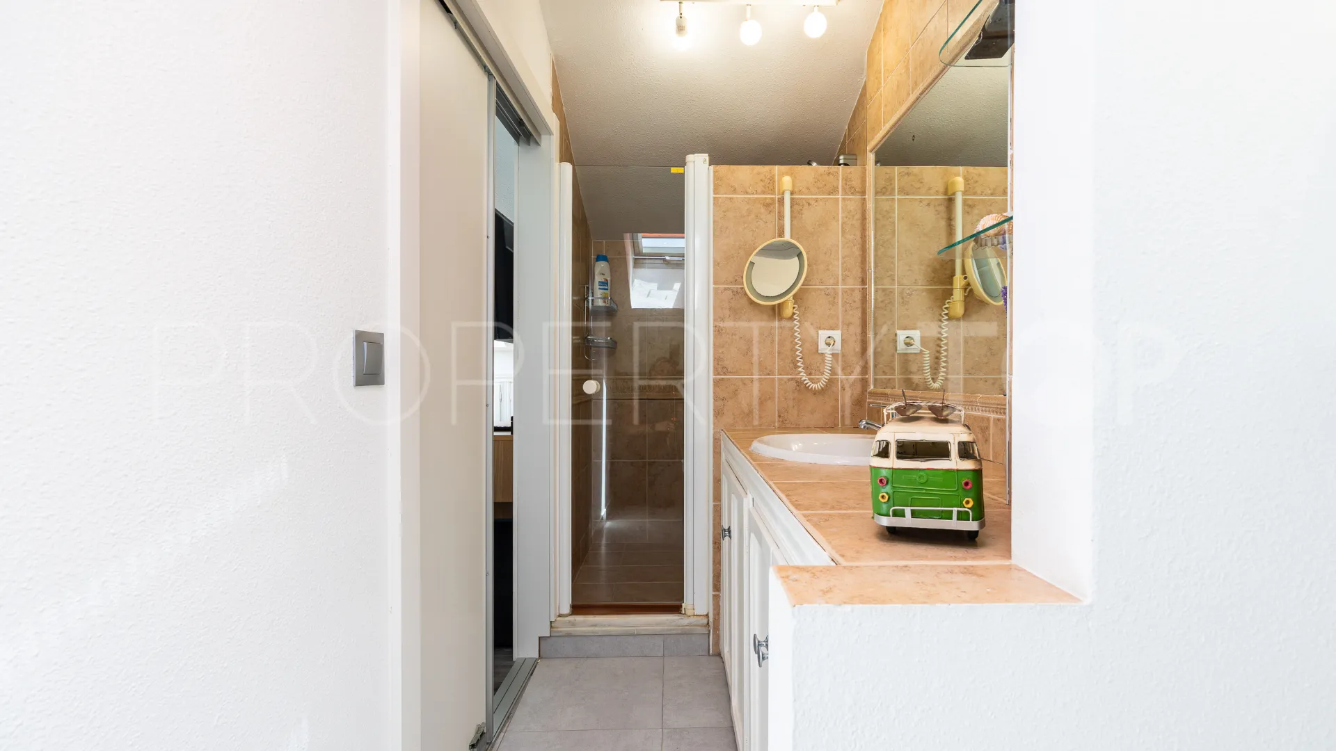 For sale Calahonda 4 bedrooms town house