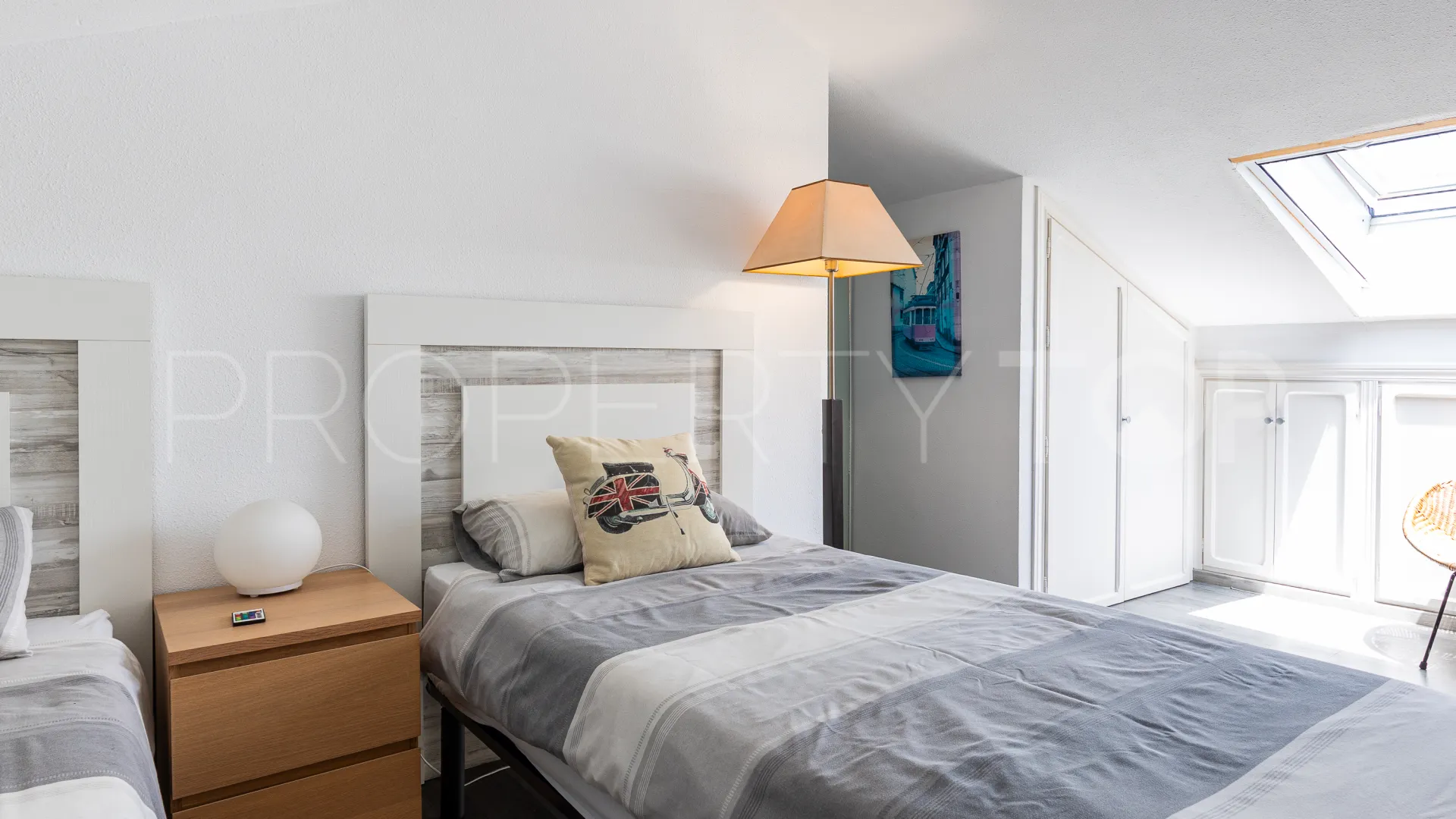 For sale Calahonda 4 bedrooms town house