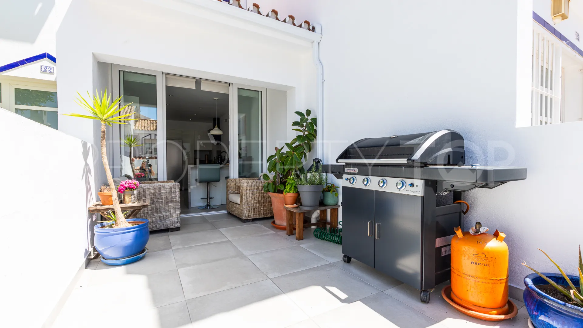 For sale Calahonda 4 bedrooms town house