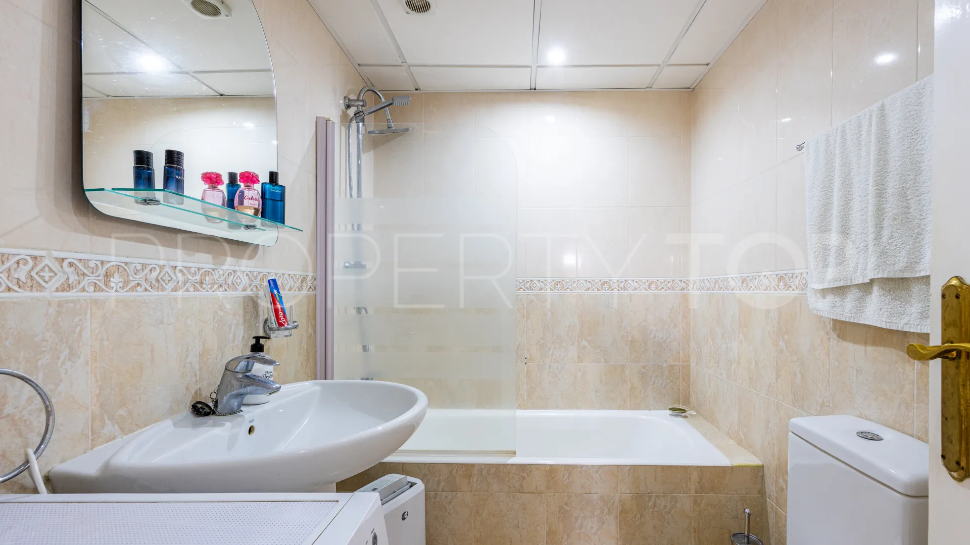 Calahonda, apartamento planta baja a la venta