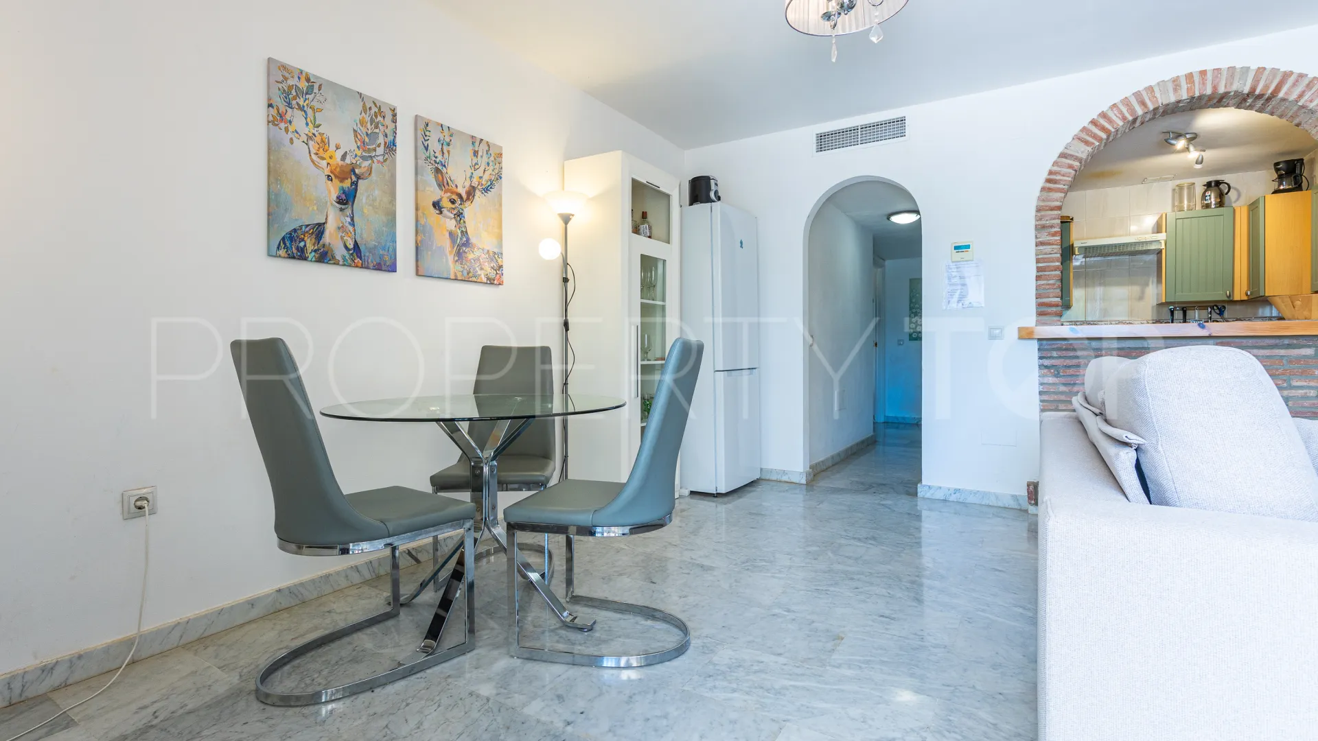 Calahonda, apartamento planta baja a la venta