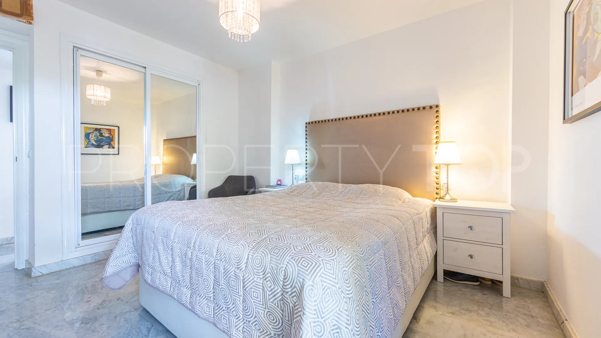 Calahonda, apartamento planta baja a la venta