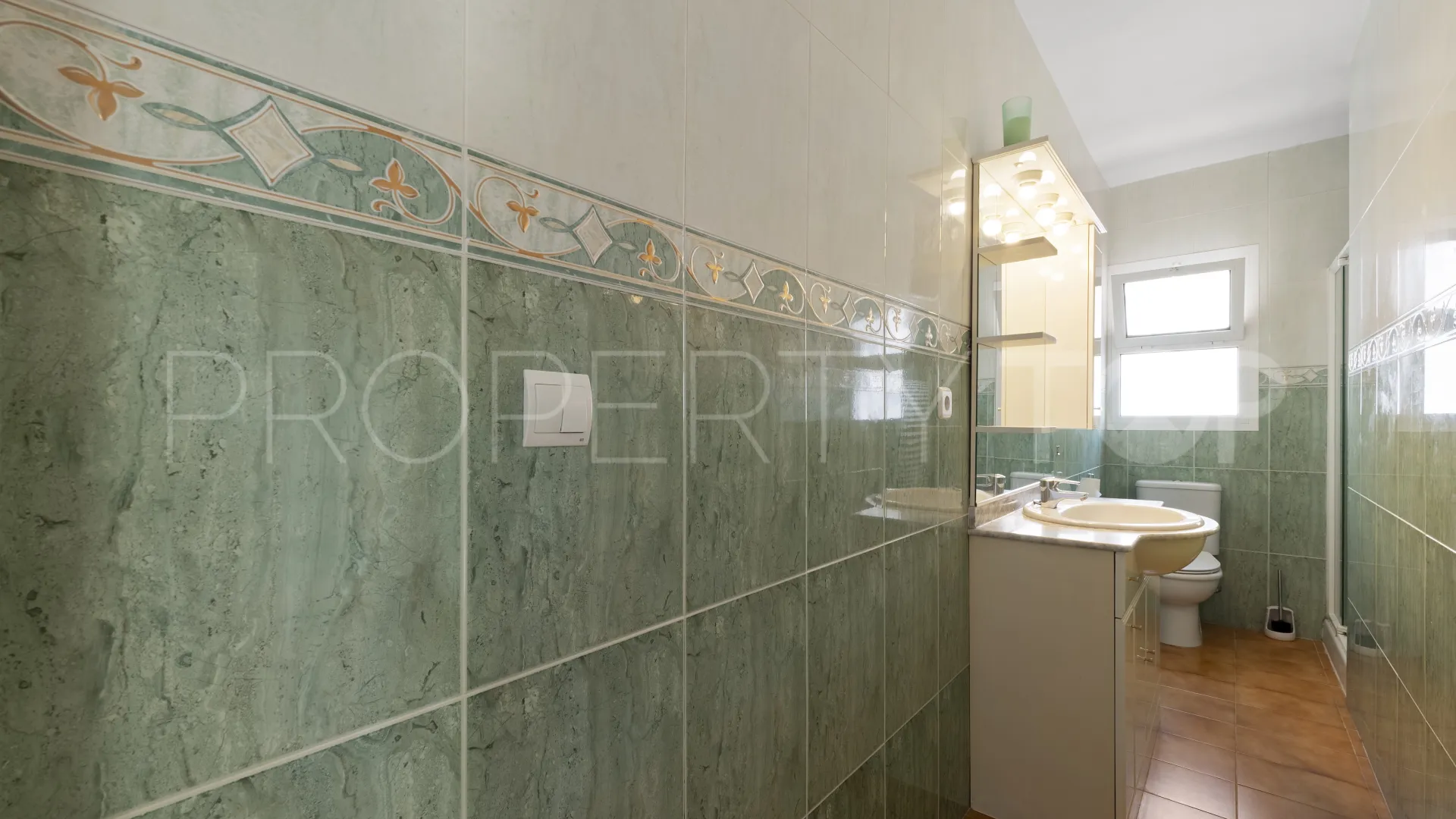 For sale 3 bedrooms villa in Calahonda
