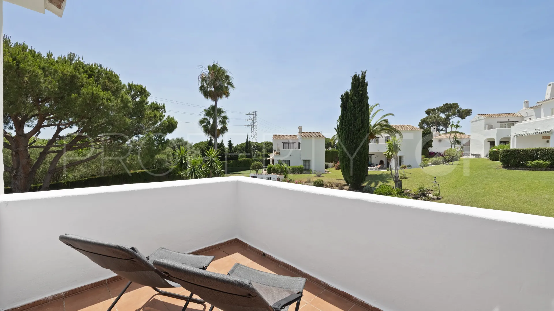 For sale 3 bedrooms villa in Calahonda