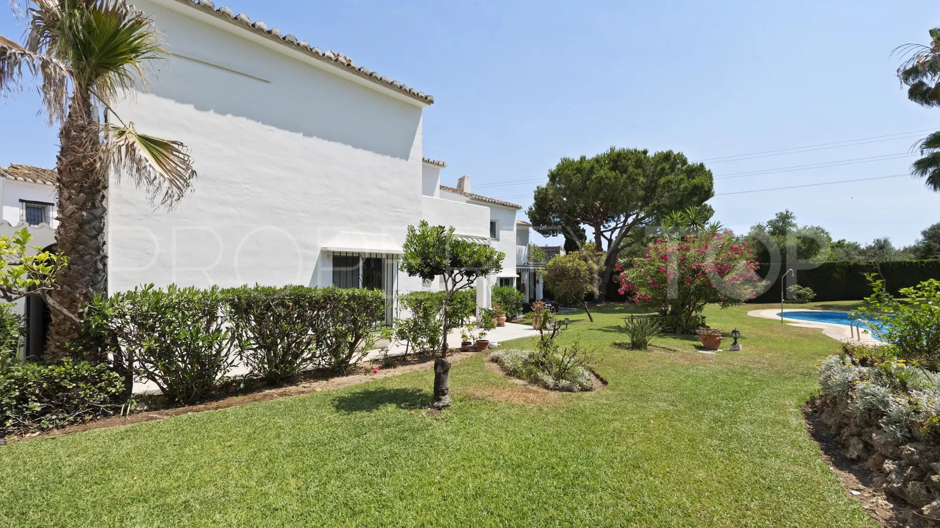 For sale 3 bedrooms villa in Calahonda
