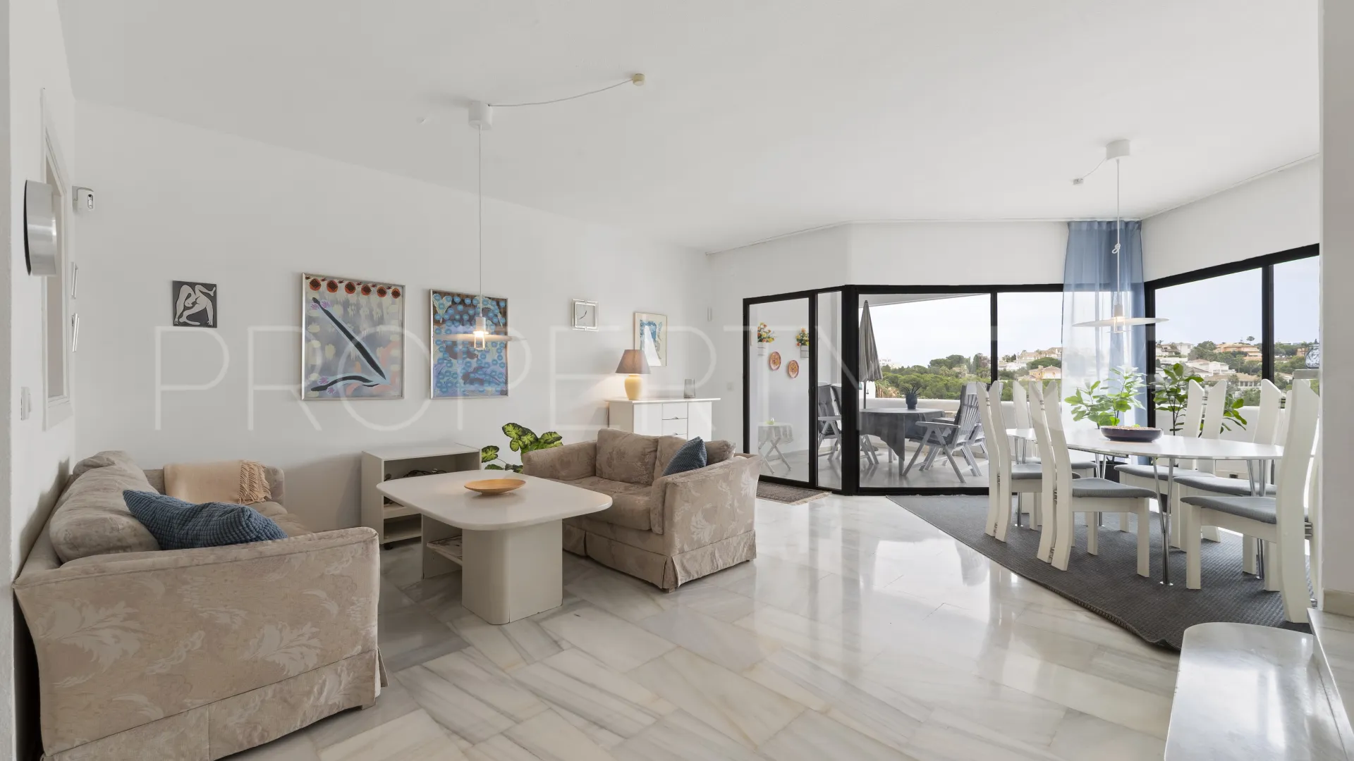 Town house for sale in Torrequebrada with 2 bedrooms