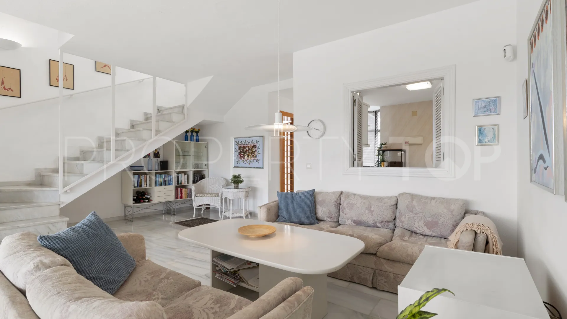 Town house for sale in Torrequebrada with 2 bedrooms