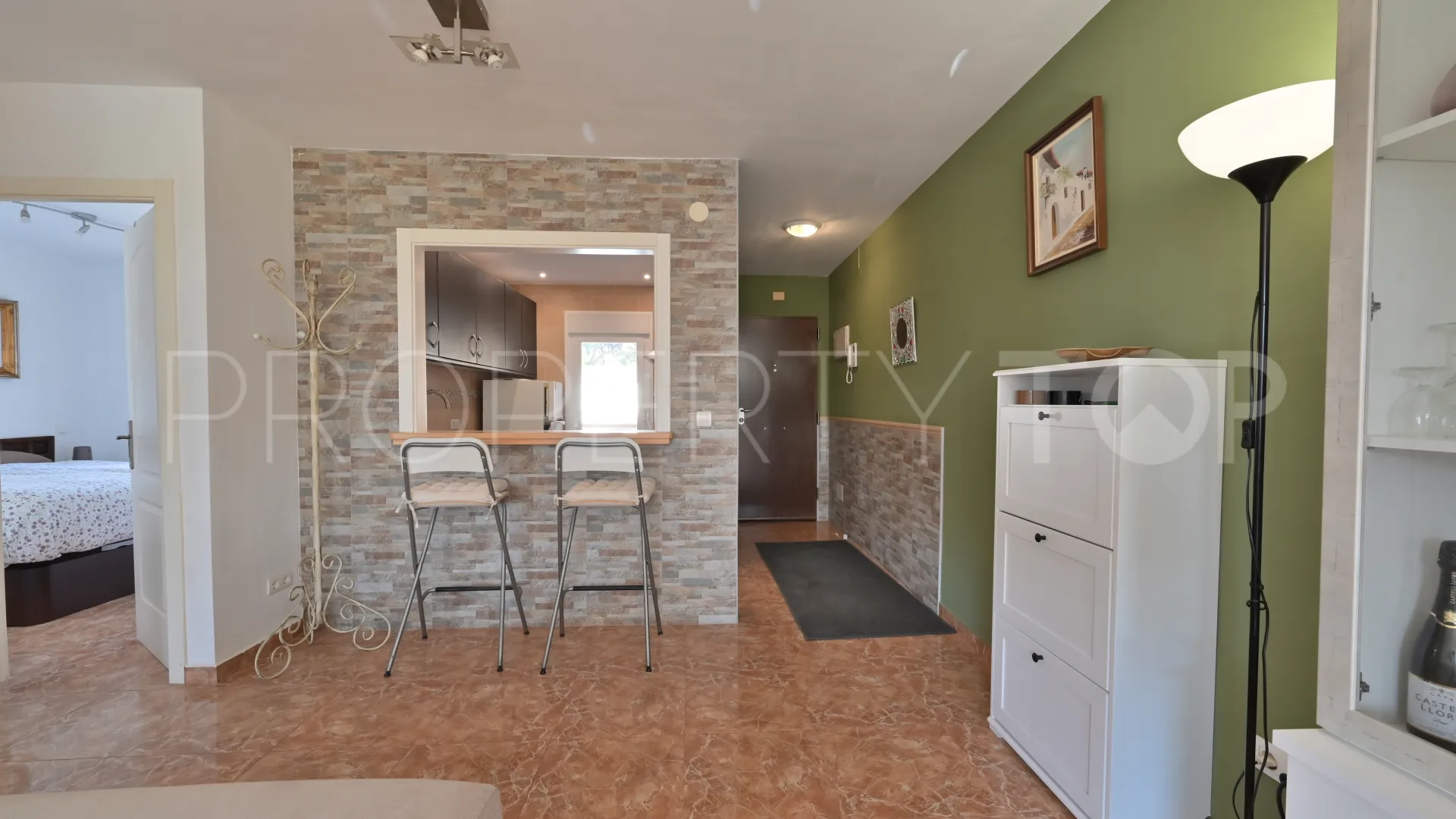 Calahonda, apartamento con 2 dormitorios en venta