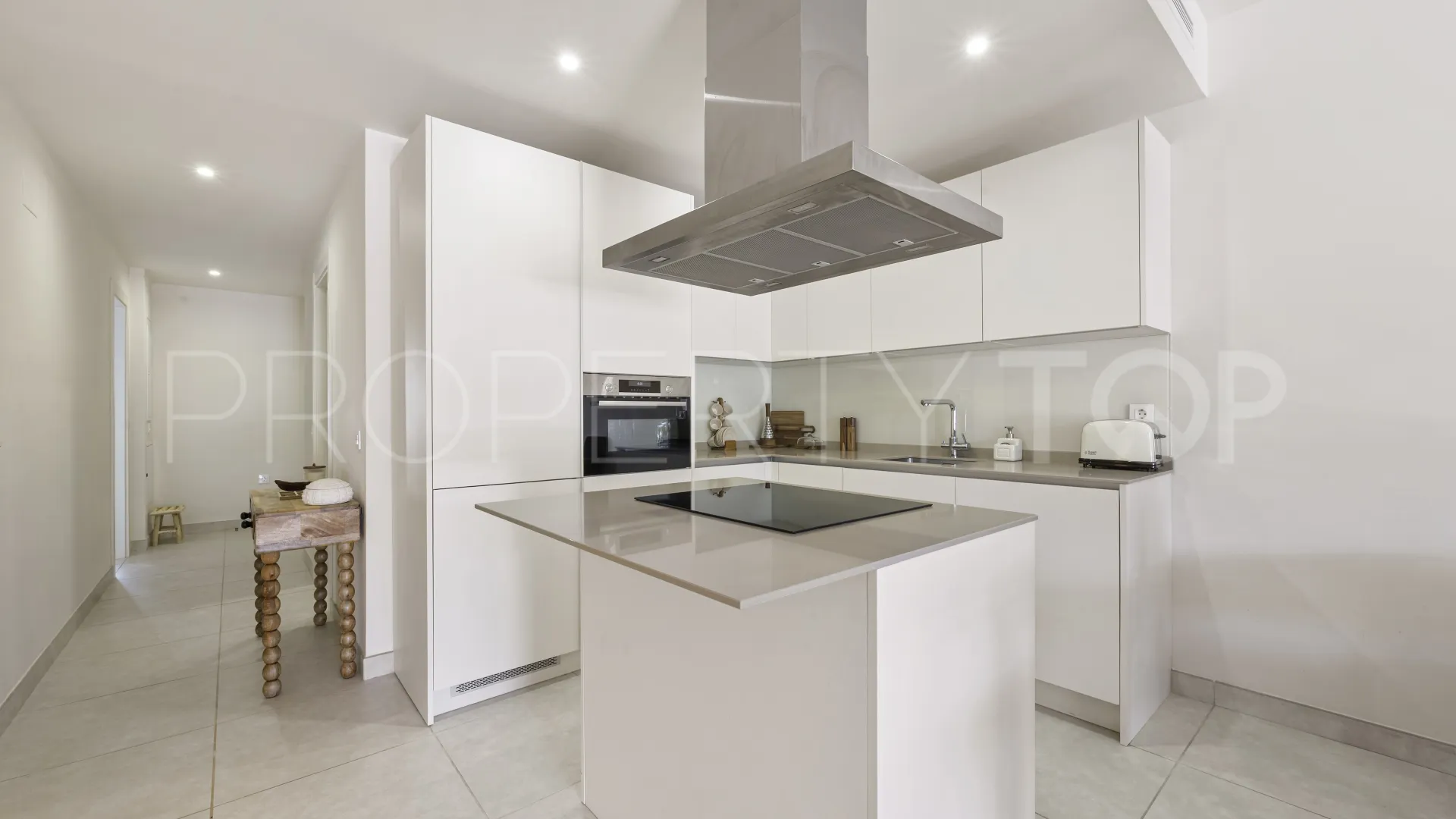 Cala de Mijas, apartamento planta baja en venta de 2 dormitorios