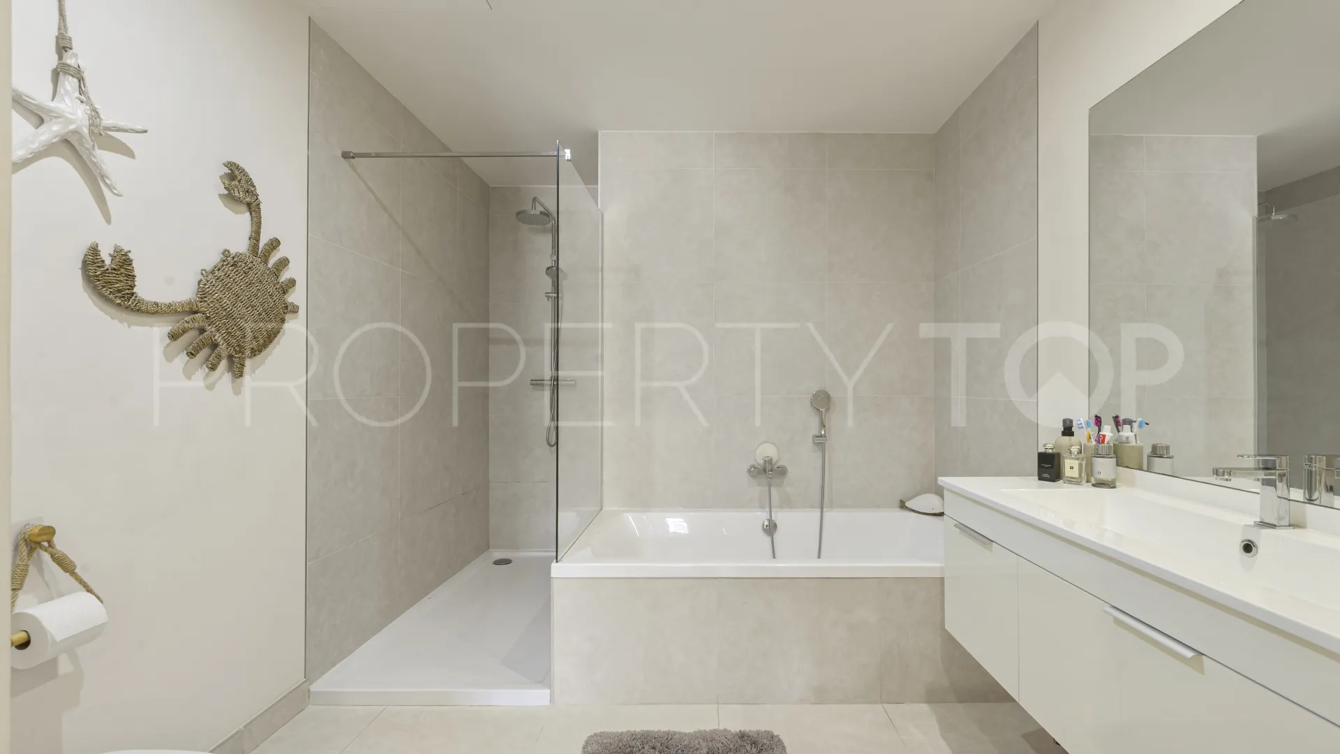 Cala de Mijas, apartamento planta baja en venta de 2 dormitorios