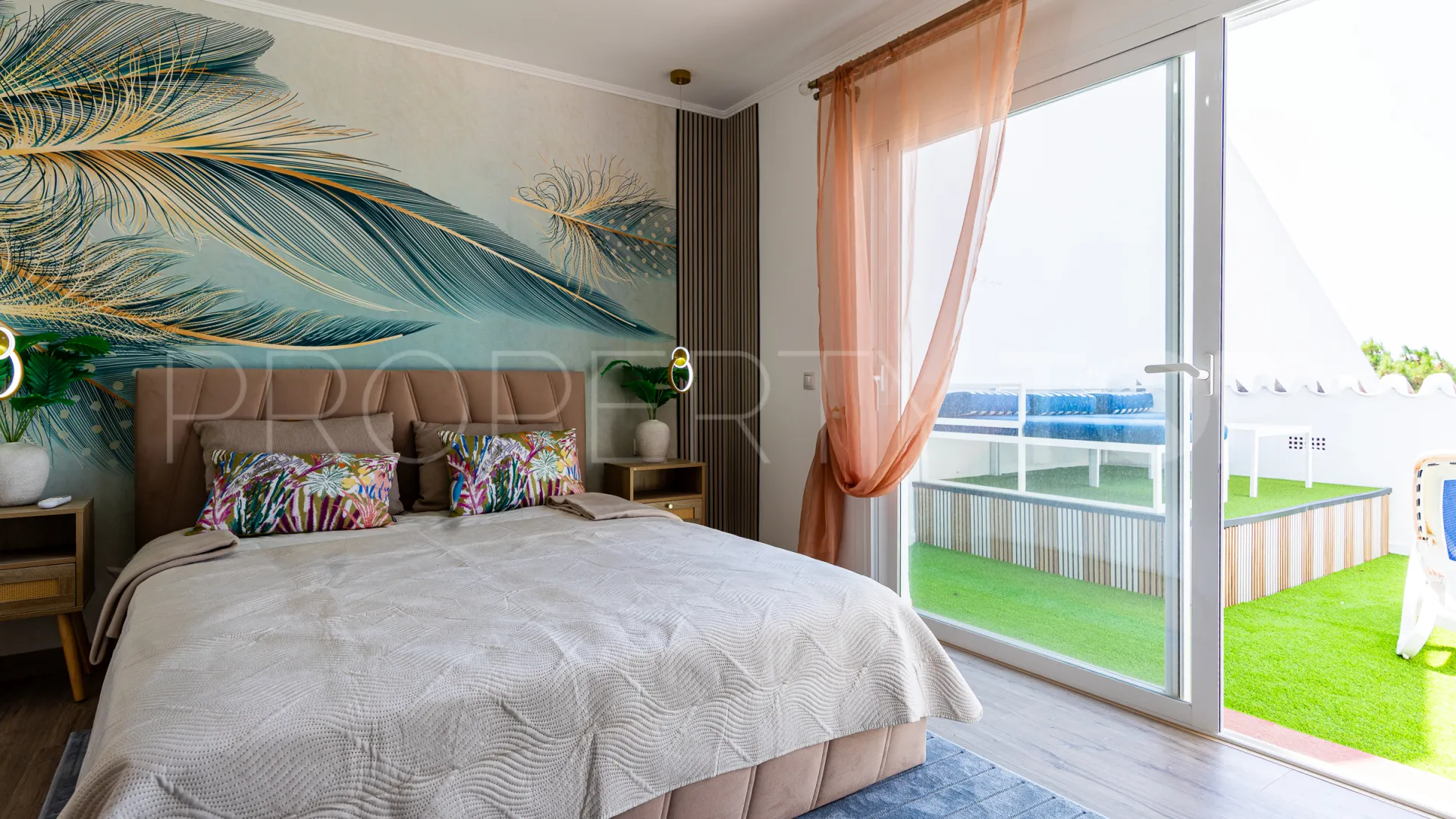 4 bedrooms semi detached house in Calahonda for sale