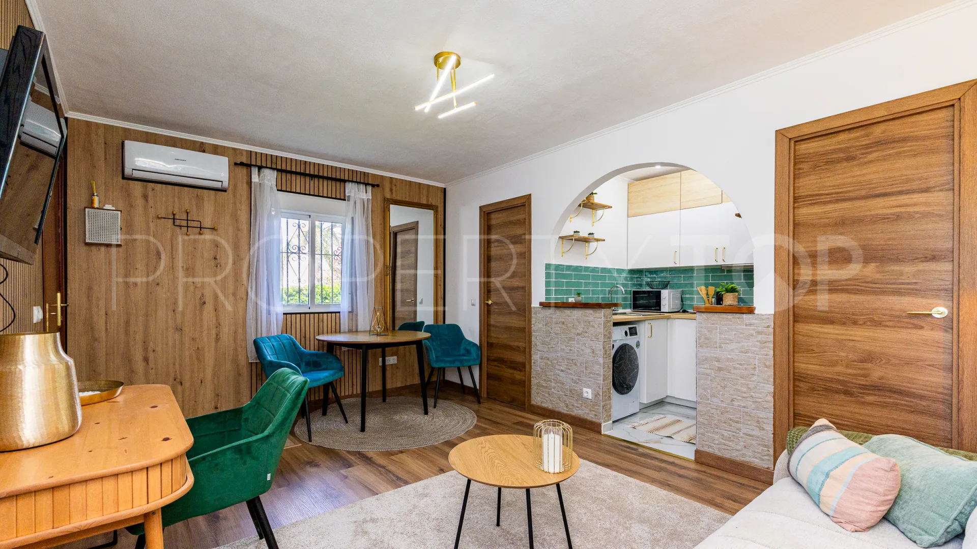 4 bedrooms semi detached house in Calahonda for sale