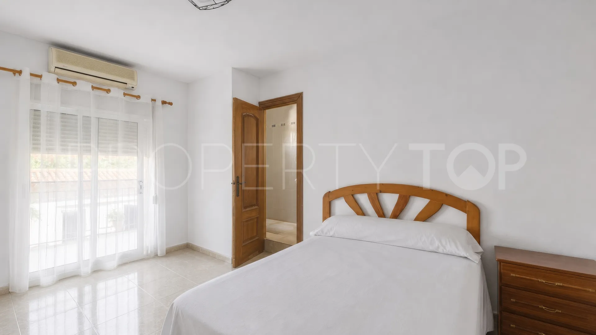 For sale Cala de Mijas building