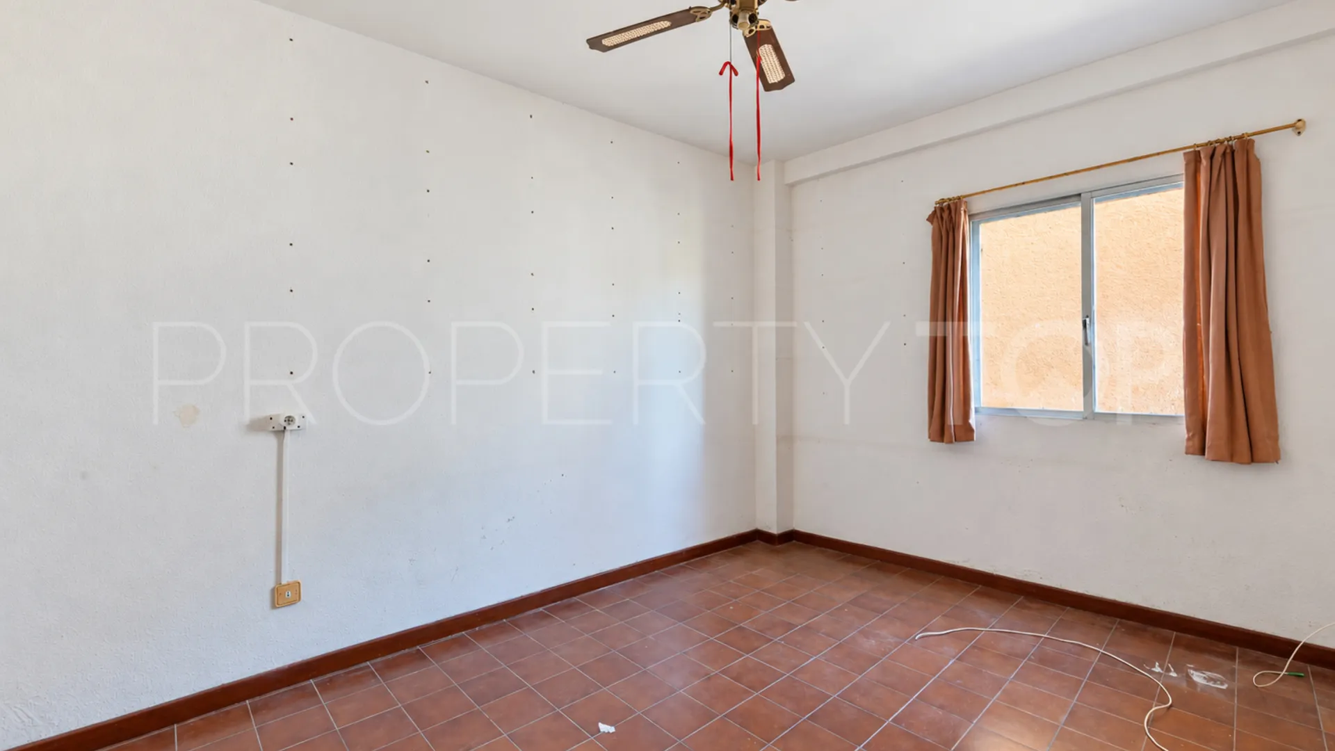 Apartamento a la venta en Calahonda