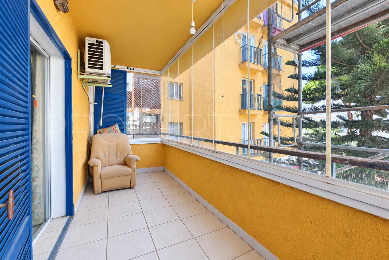 Apartamento a la venta en Calahonda