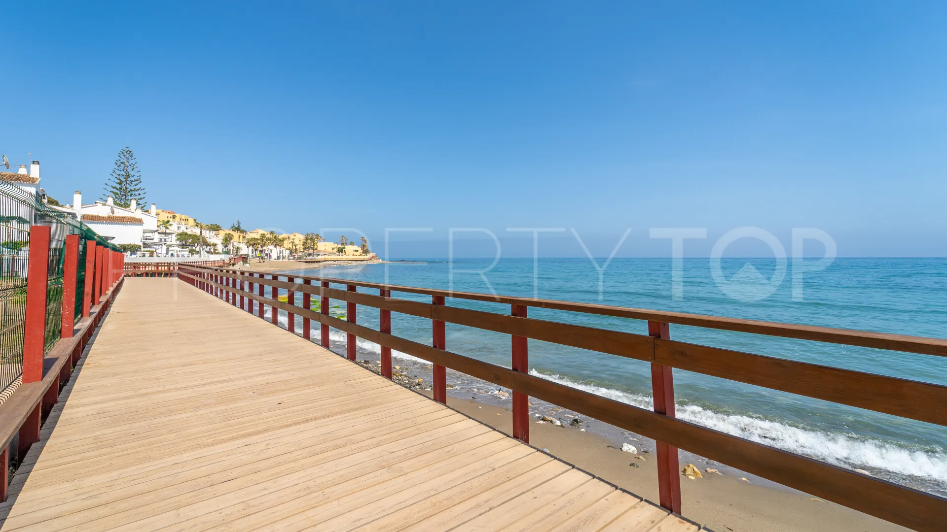2 bedrooms apartment in Calahonda for sale