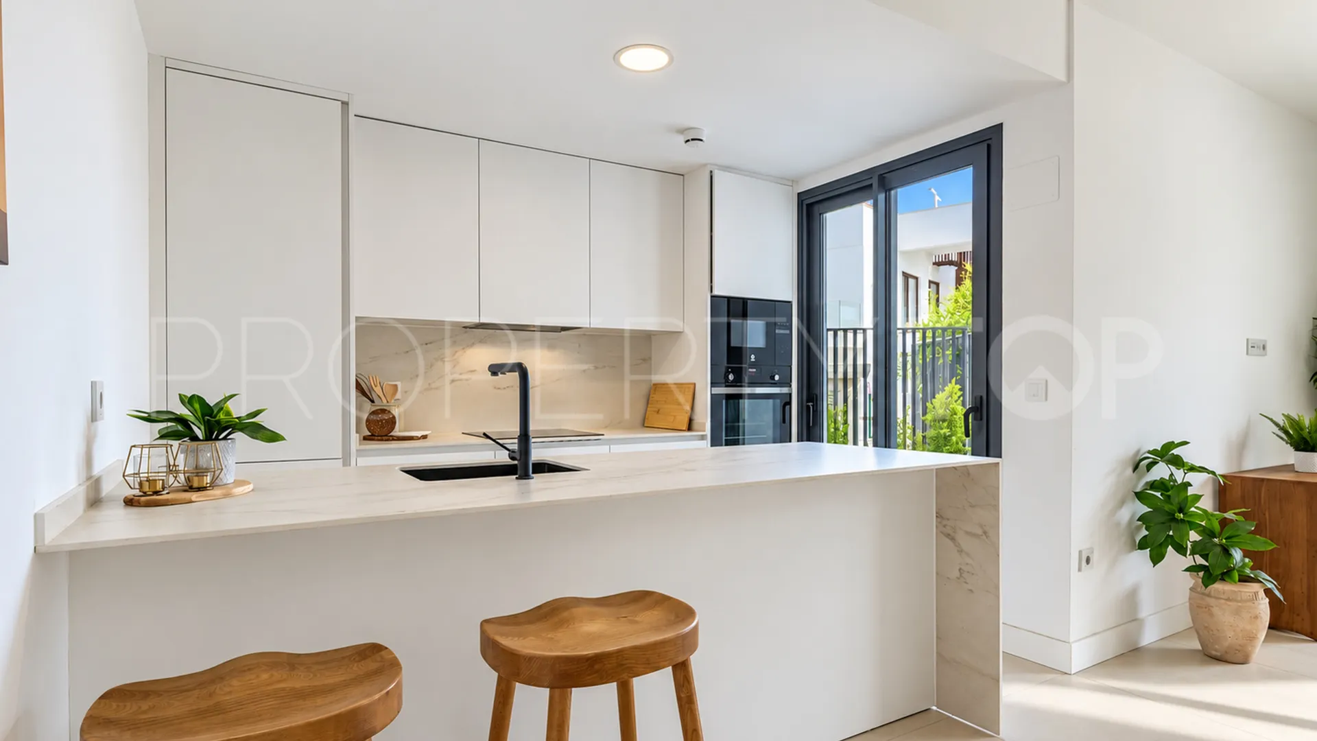 Comprar apartamento planta baja en El Higueron
