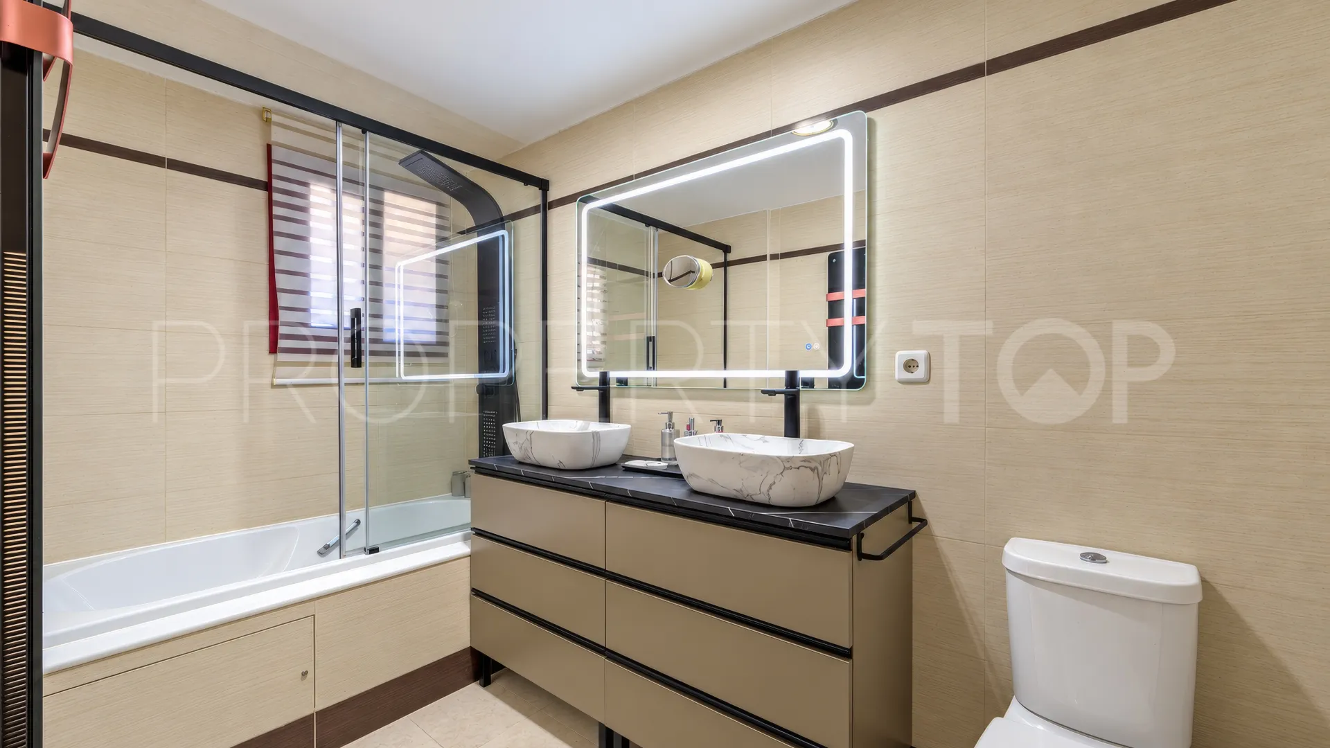 Apartamento en venta en Cala de Mijas