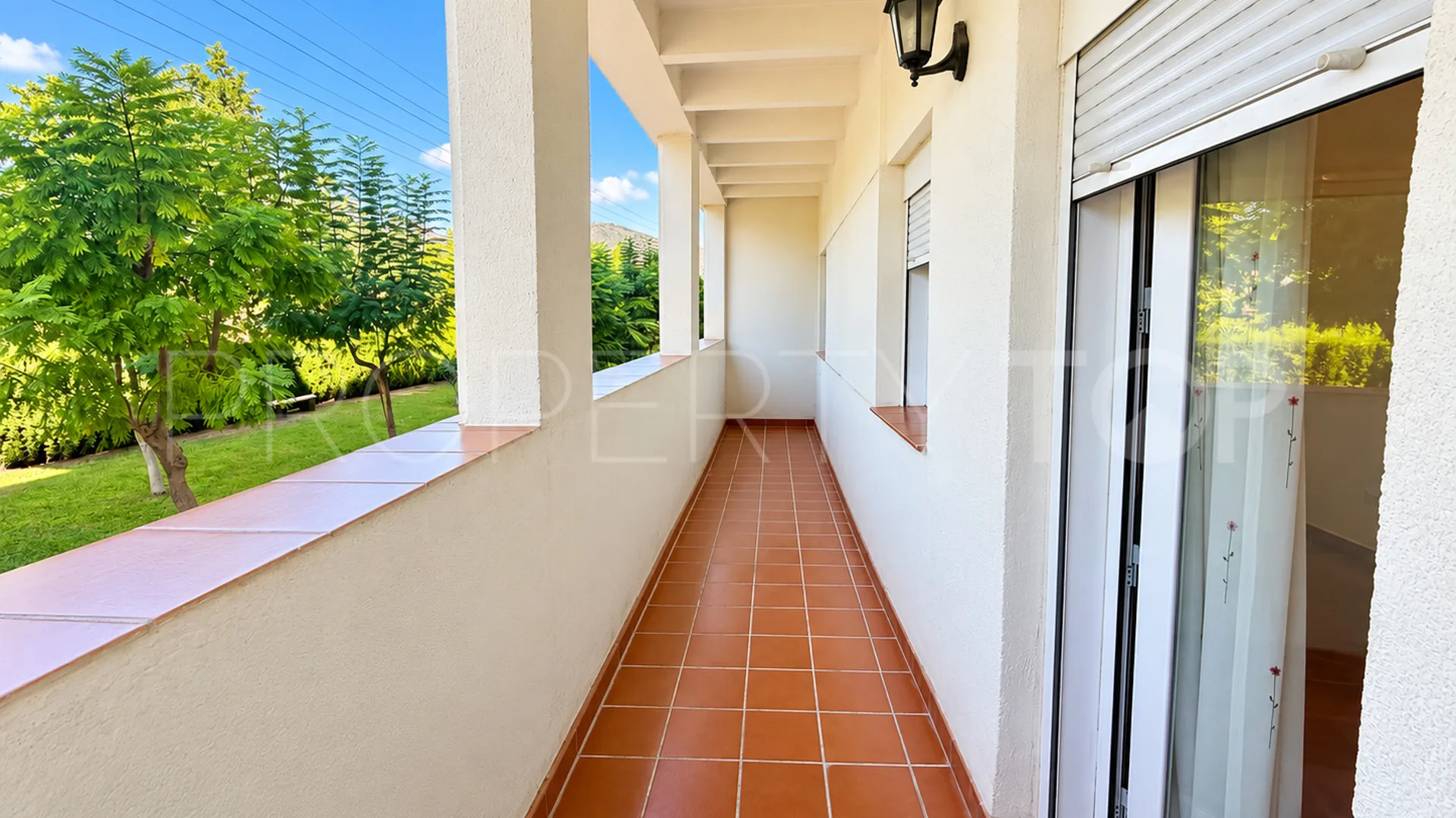 Se vende apartamento de 2 dormitorios en Fuengirola