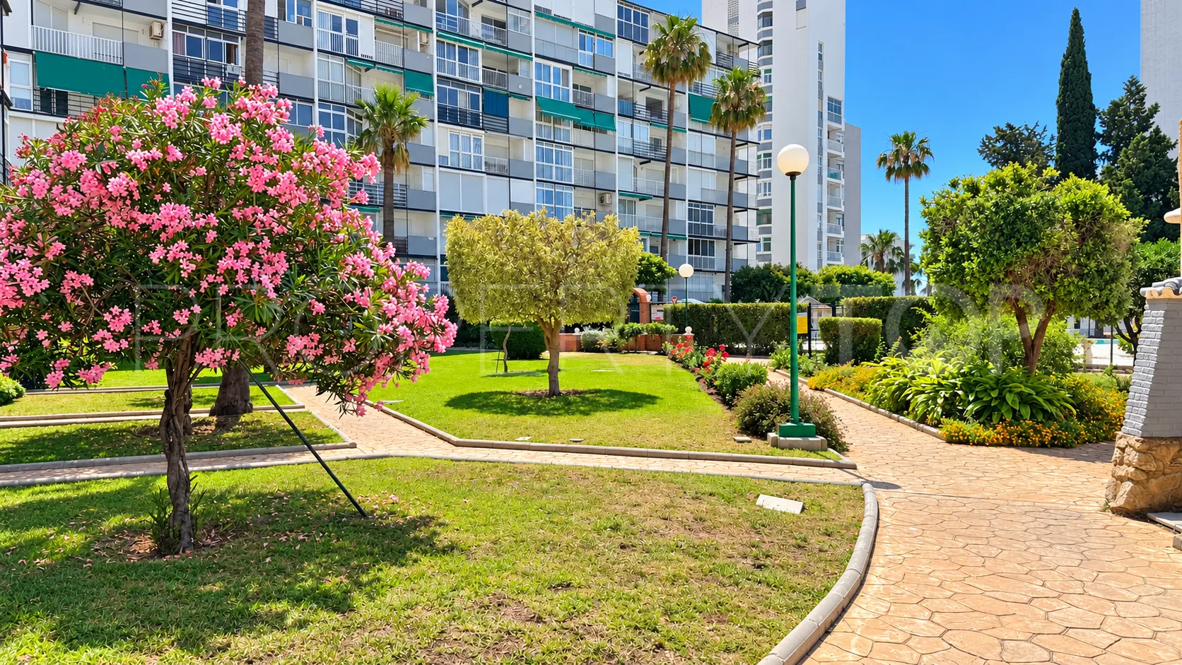 Arroyo de la Miel, apartamento con 2 dormitorios a la venta