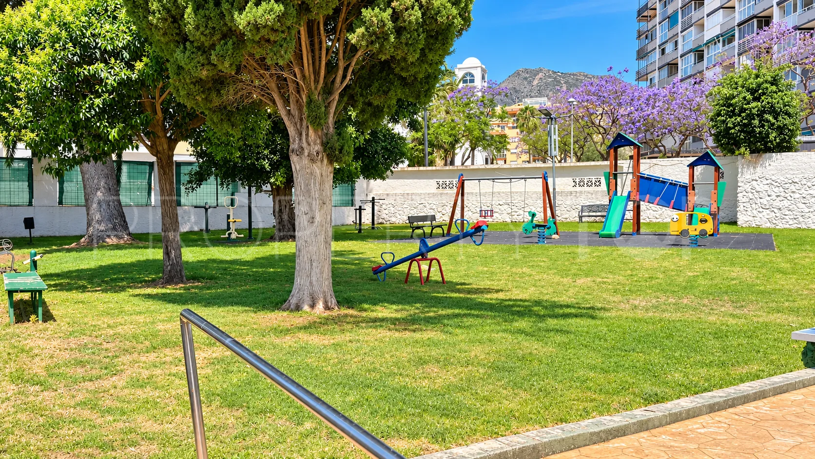 Arroyo de la Miel, apartamento con 2 dormitorios a la venta