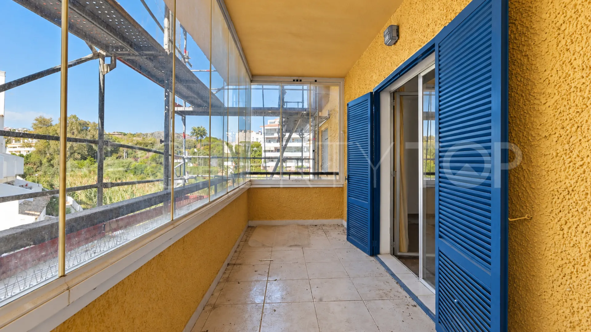 Apartamento a la venta en Calahonda