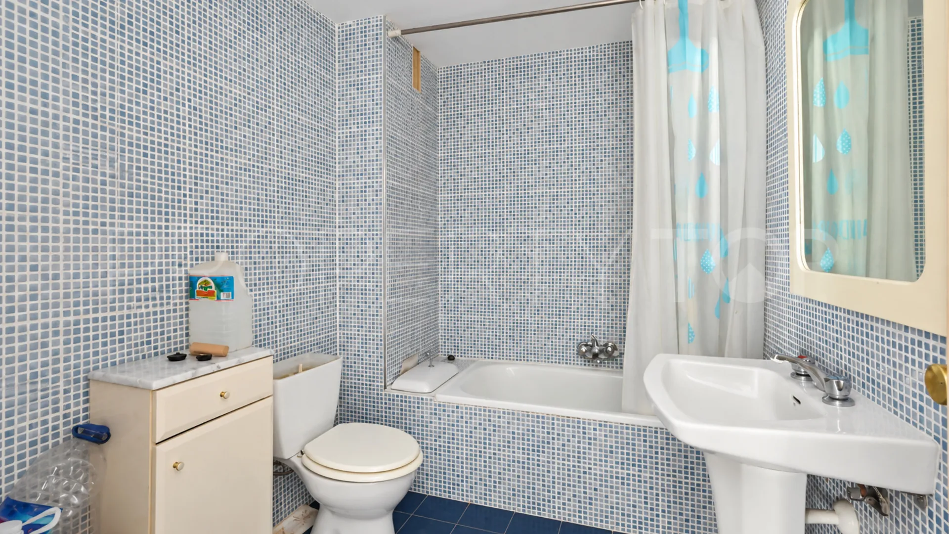 Apartamento a la venta en Calahonda