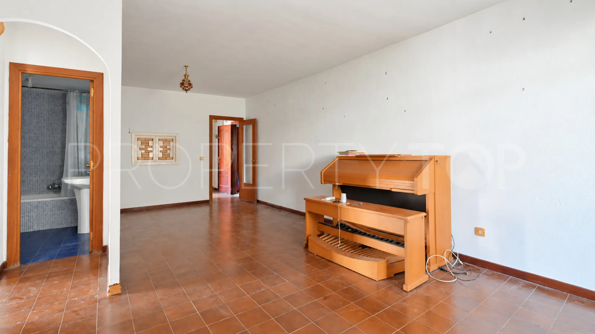 Apartamento a la venta en Calahonda