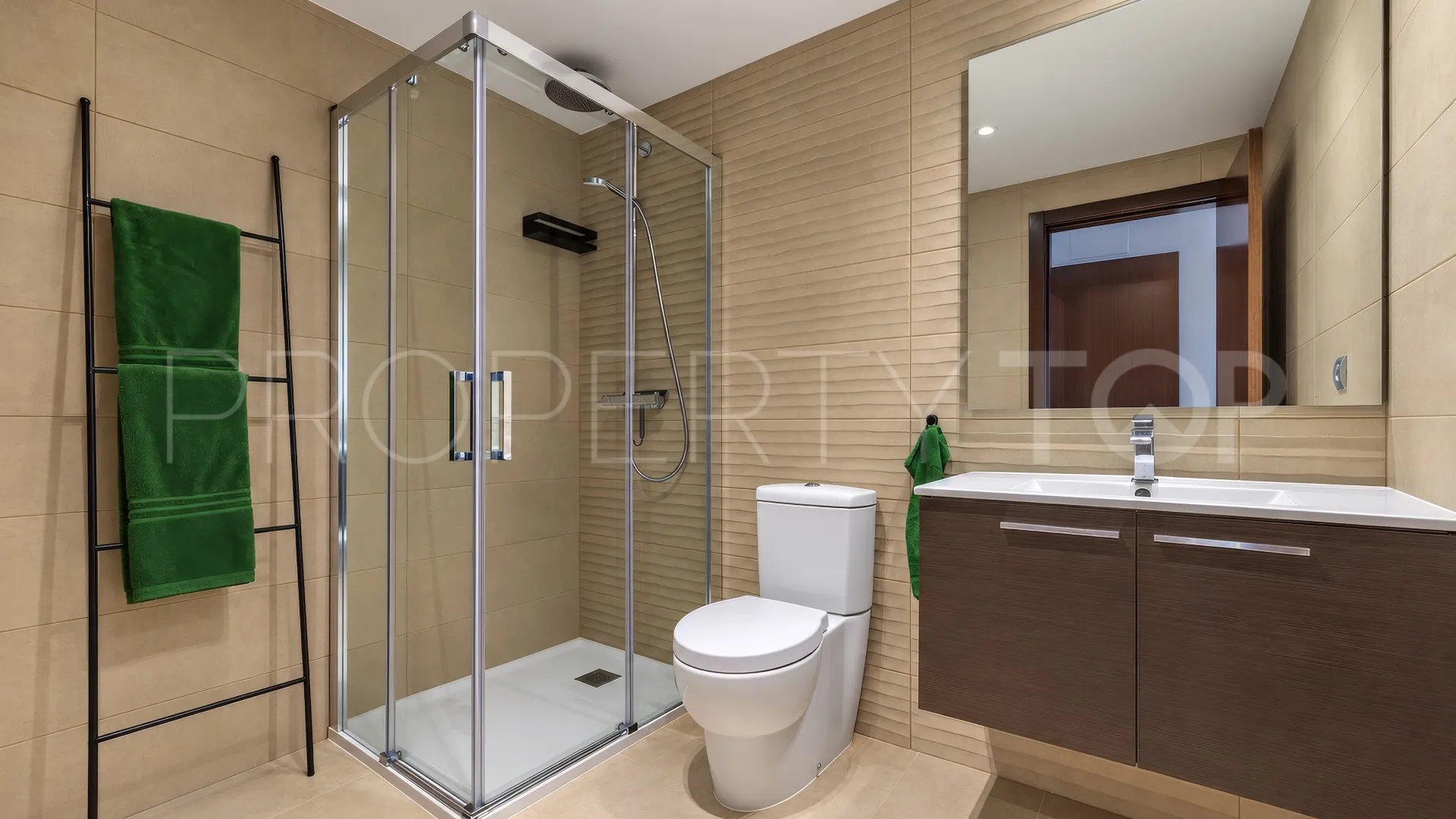 2 bedrooms ground floor apartment in La Mairena for sale