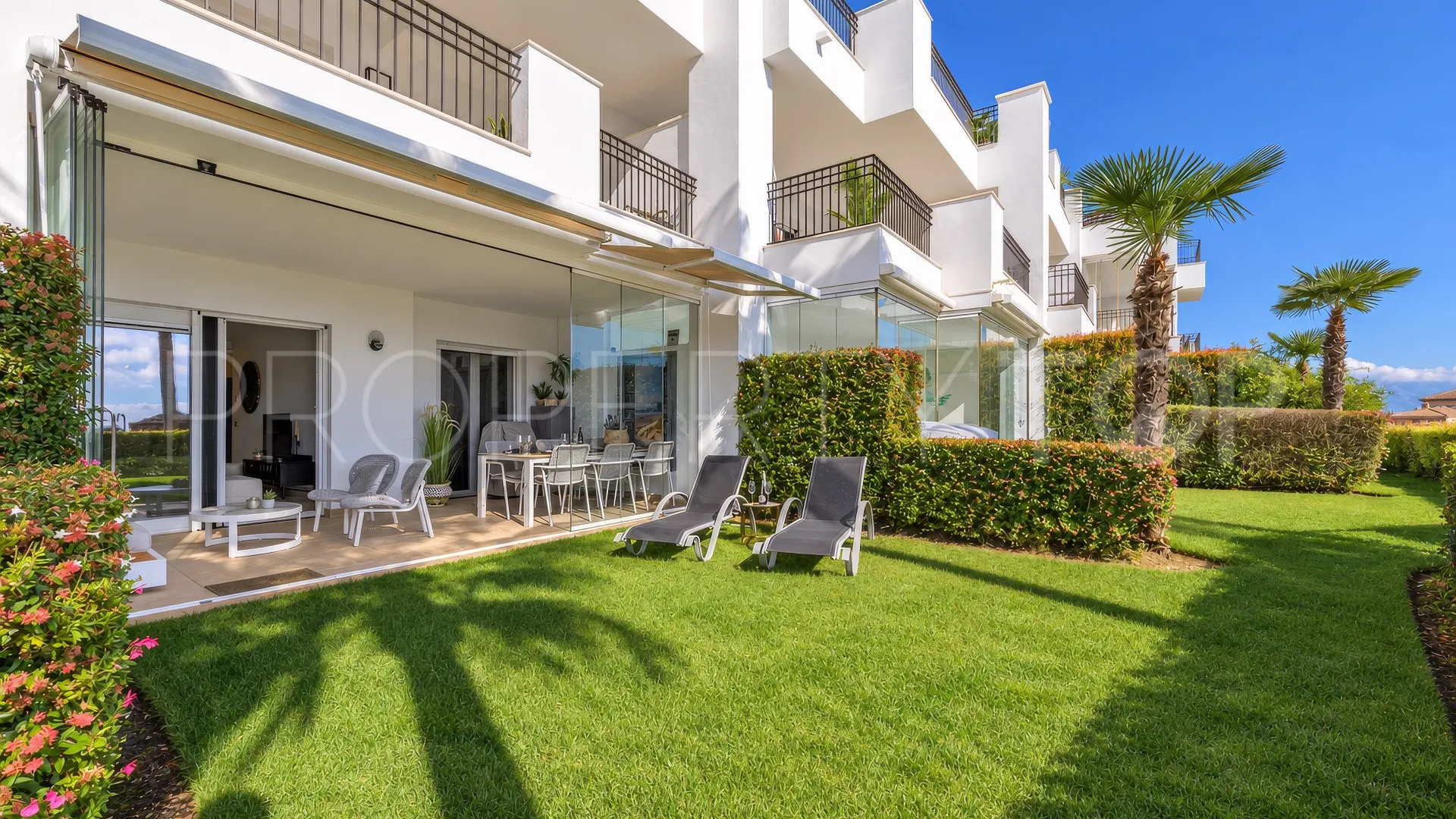 2 bedrooms ground floor apartment in La Mairena for sale
