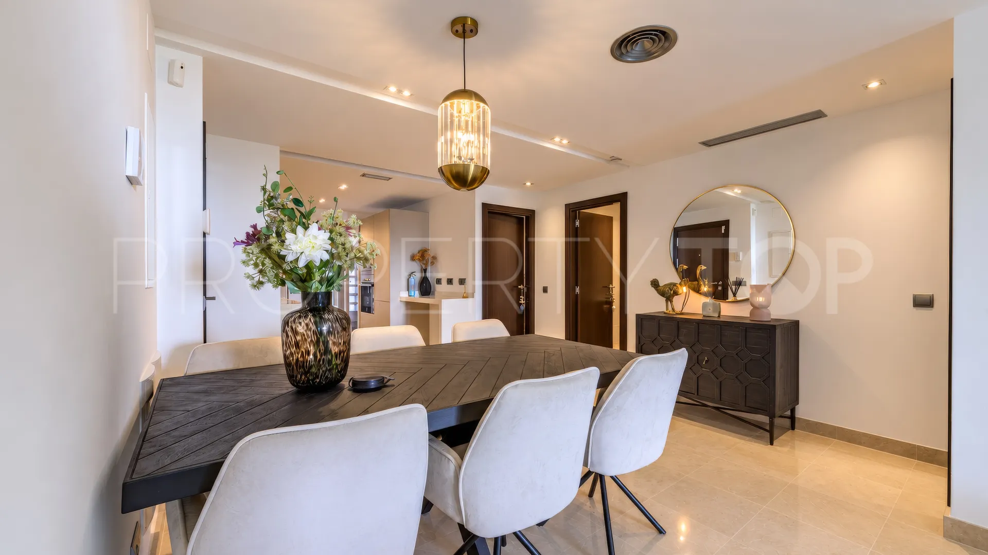 2 bedrooms ground floor apartment in La Mairena for sale