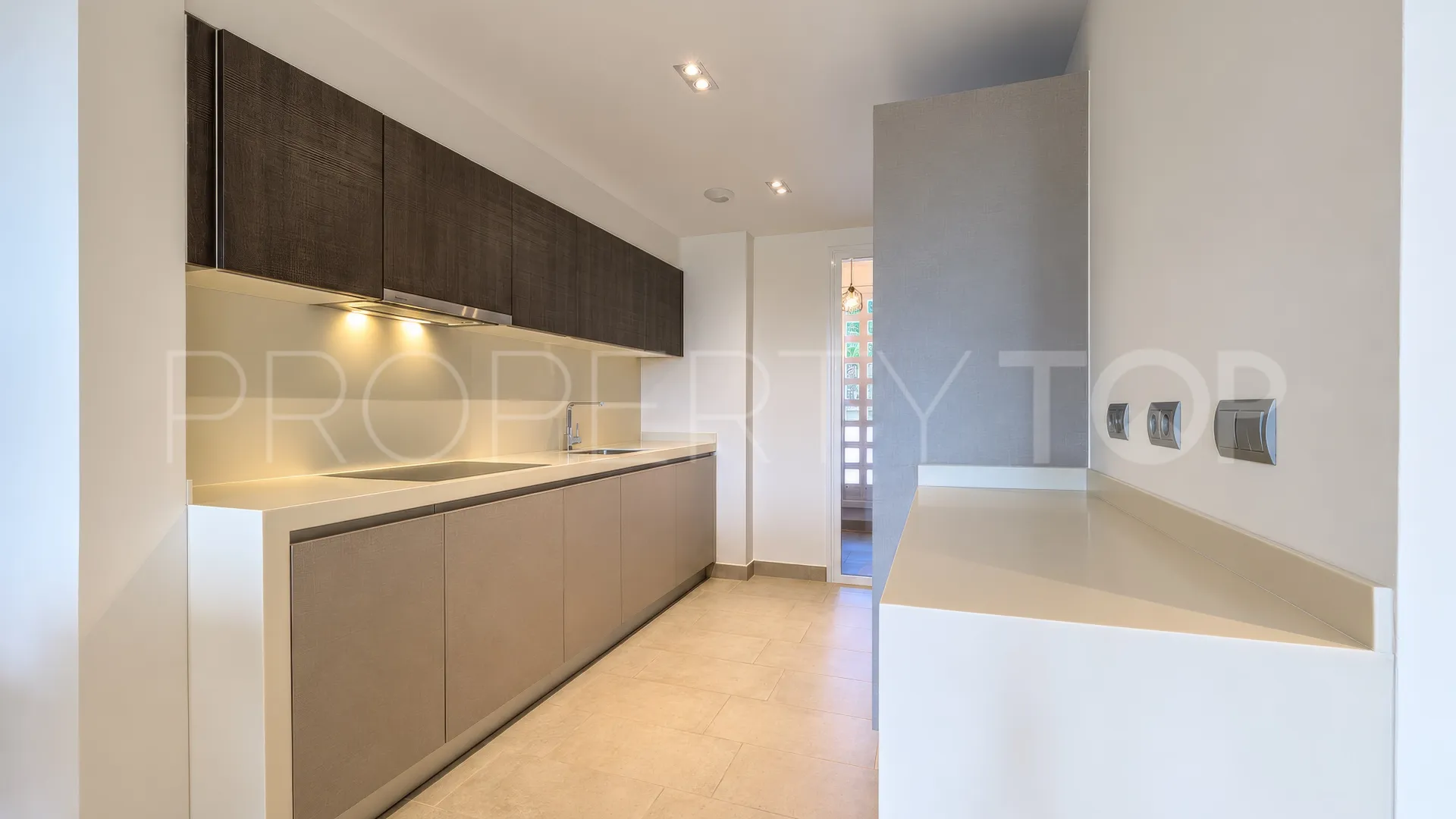 2 bedrooms ground floor apartment in La Mairena for sale
