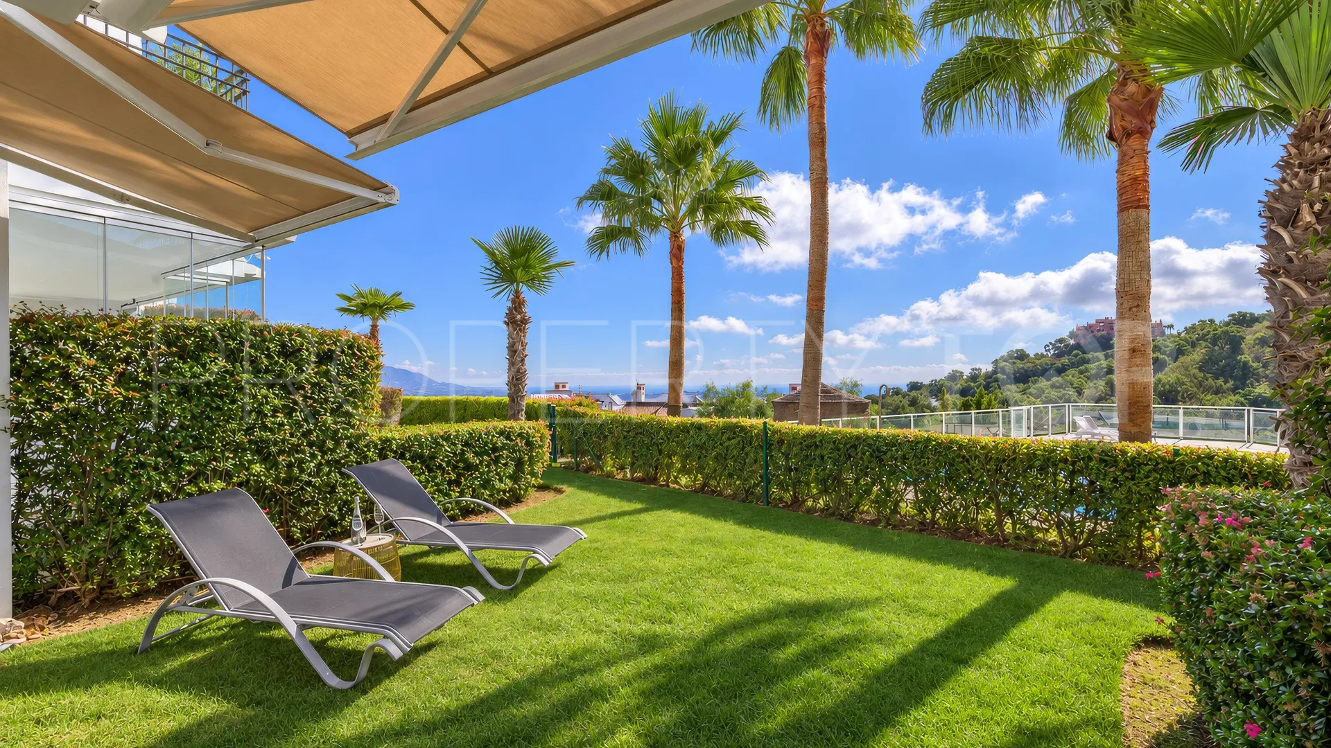 2 bedrooms ground floor apartment in La Mairena for sale