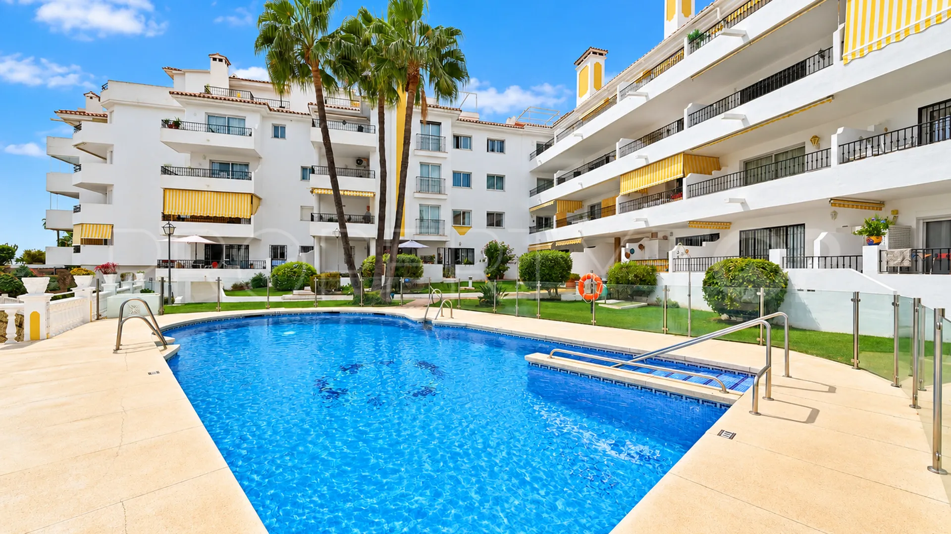 Apartamento planta baja en venta en Riviera del Sol