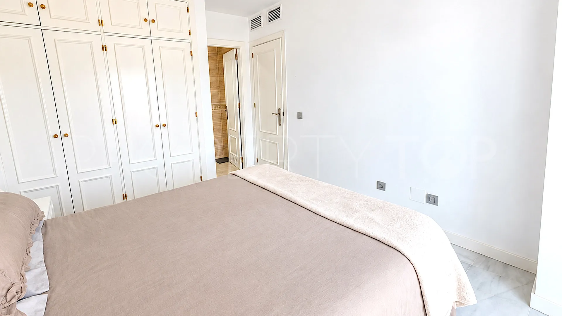 Apartment for sale in Torremolinos Centro