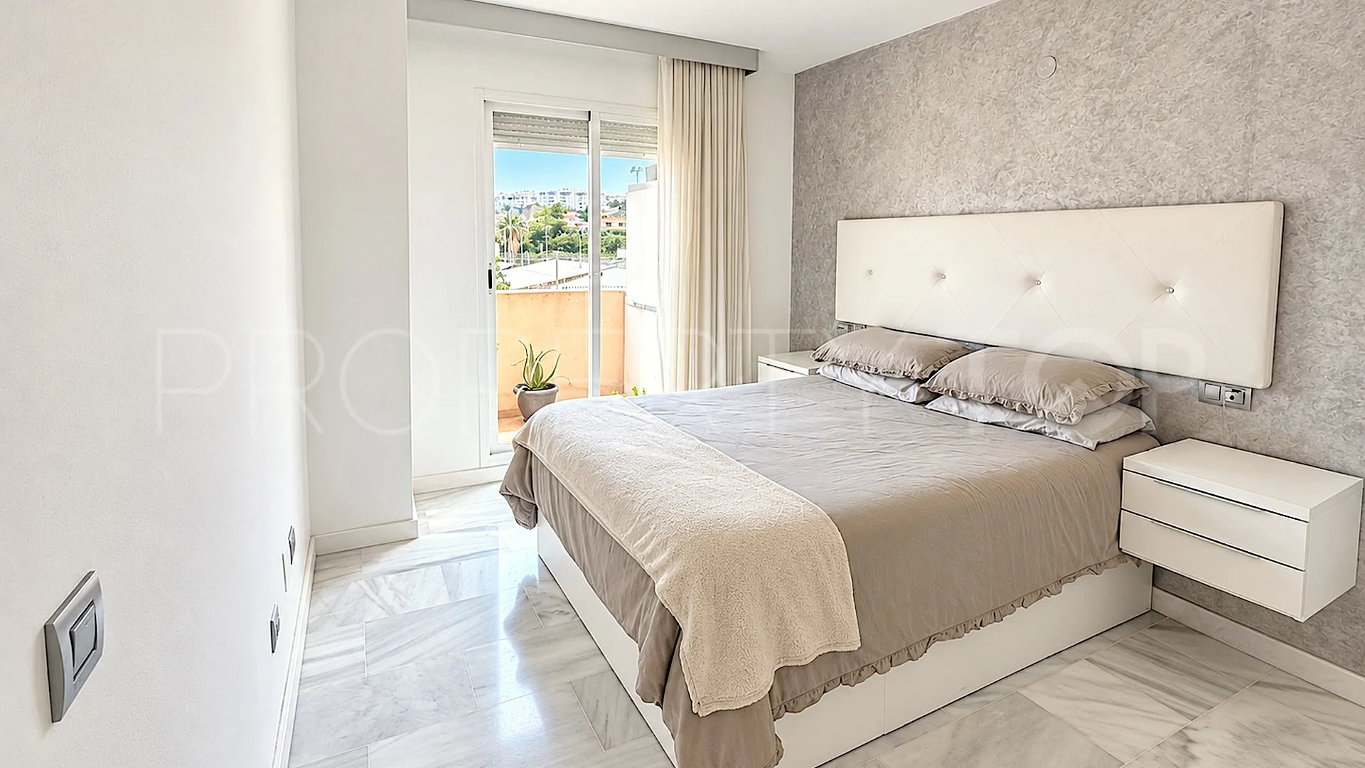 Apartment for sale in Torremolinos Centro