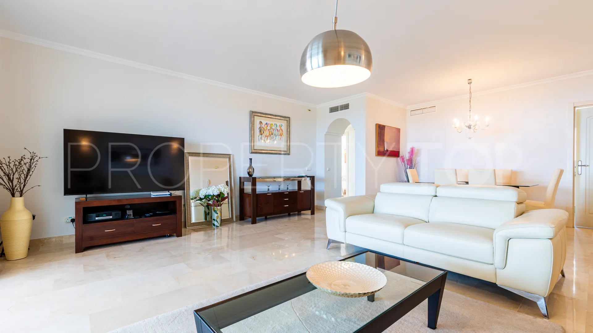 Calahonda, apartamento a la venta