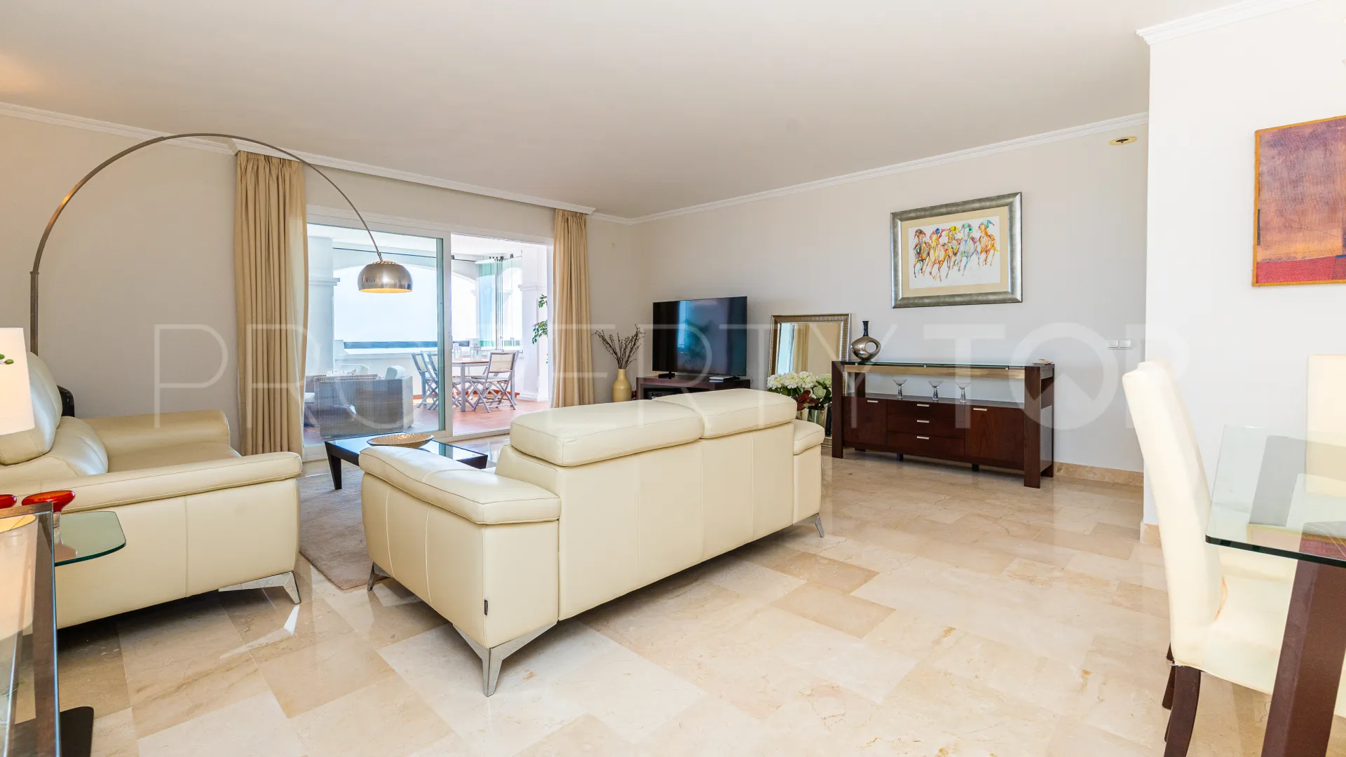 Calahonda, apartamento a la venta