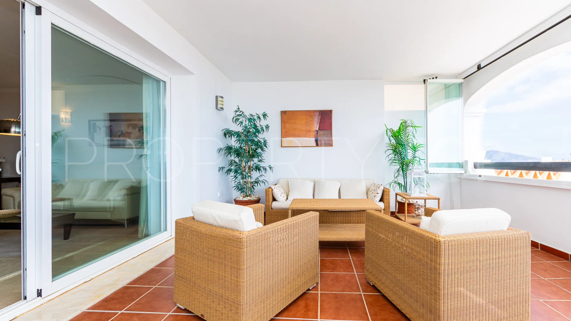 Calahonda, apartamento a la venta