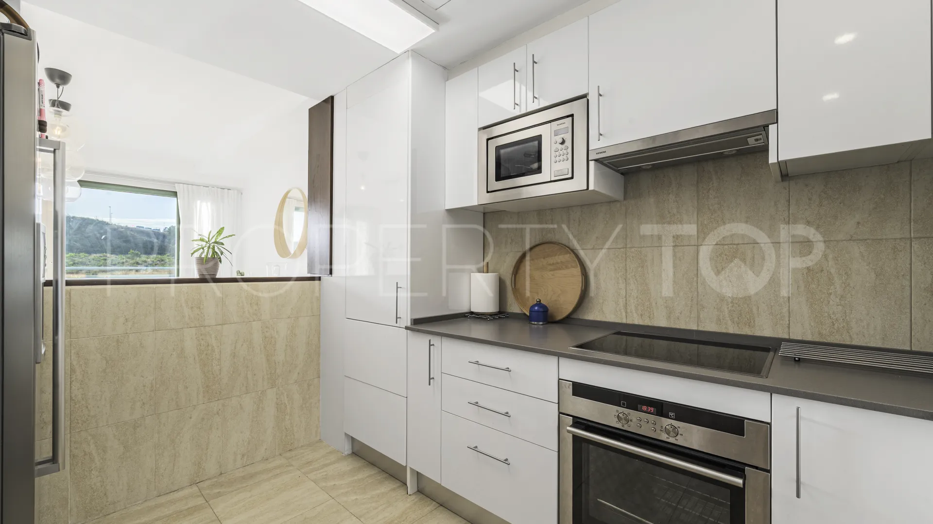 Cala de Mijas, Ático de 3 dormitorios en venta