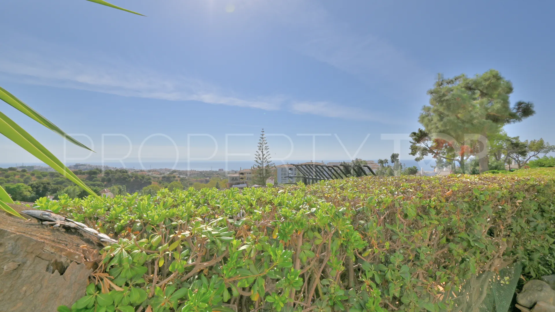 2 bedrooms ground floor apartment for sale in Calahonda