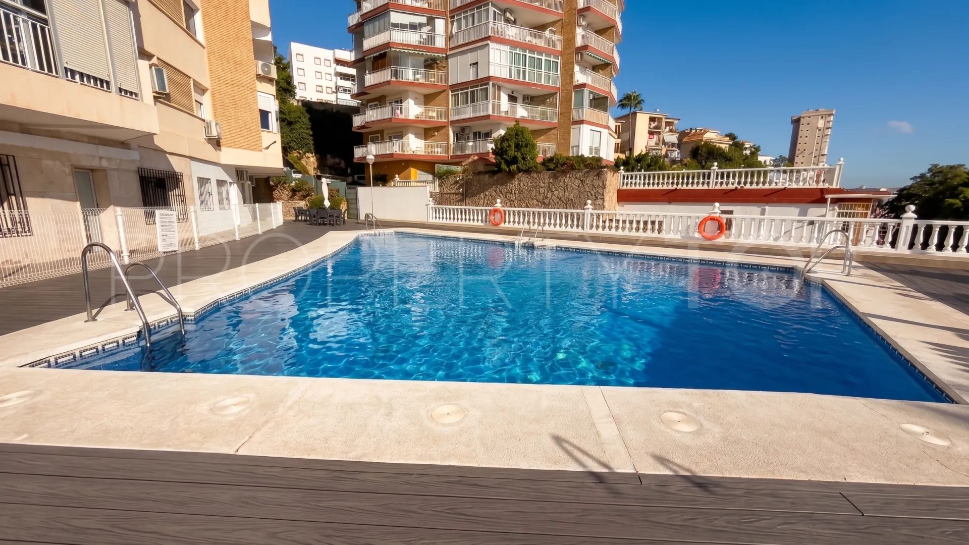 For sale apartment with 2 bedrooms in Torremolinos