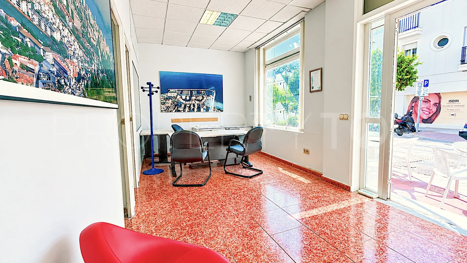 Office for sale in Benalmadena Centro