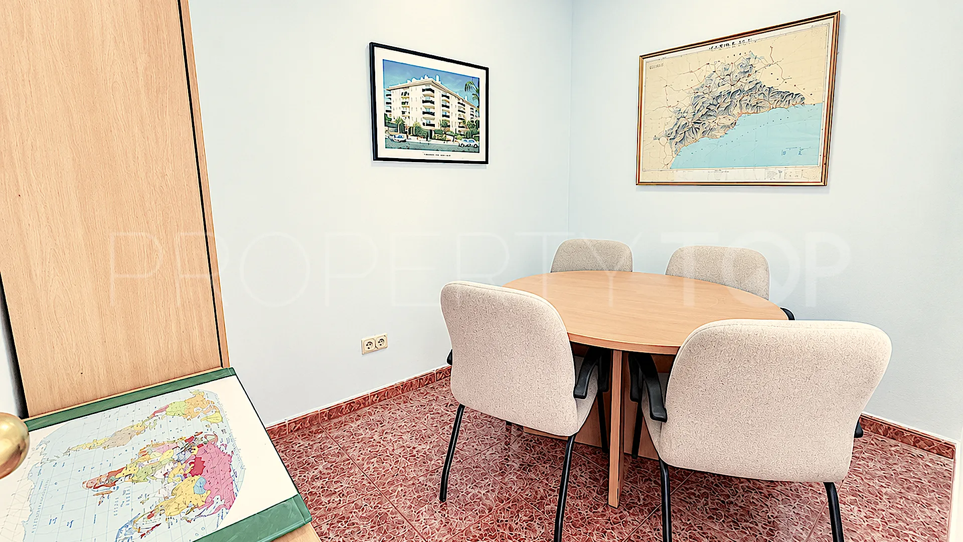 Office for sale in Benalmadena Centro