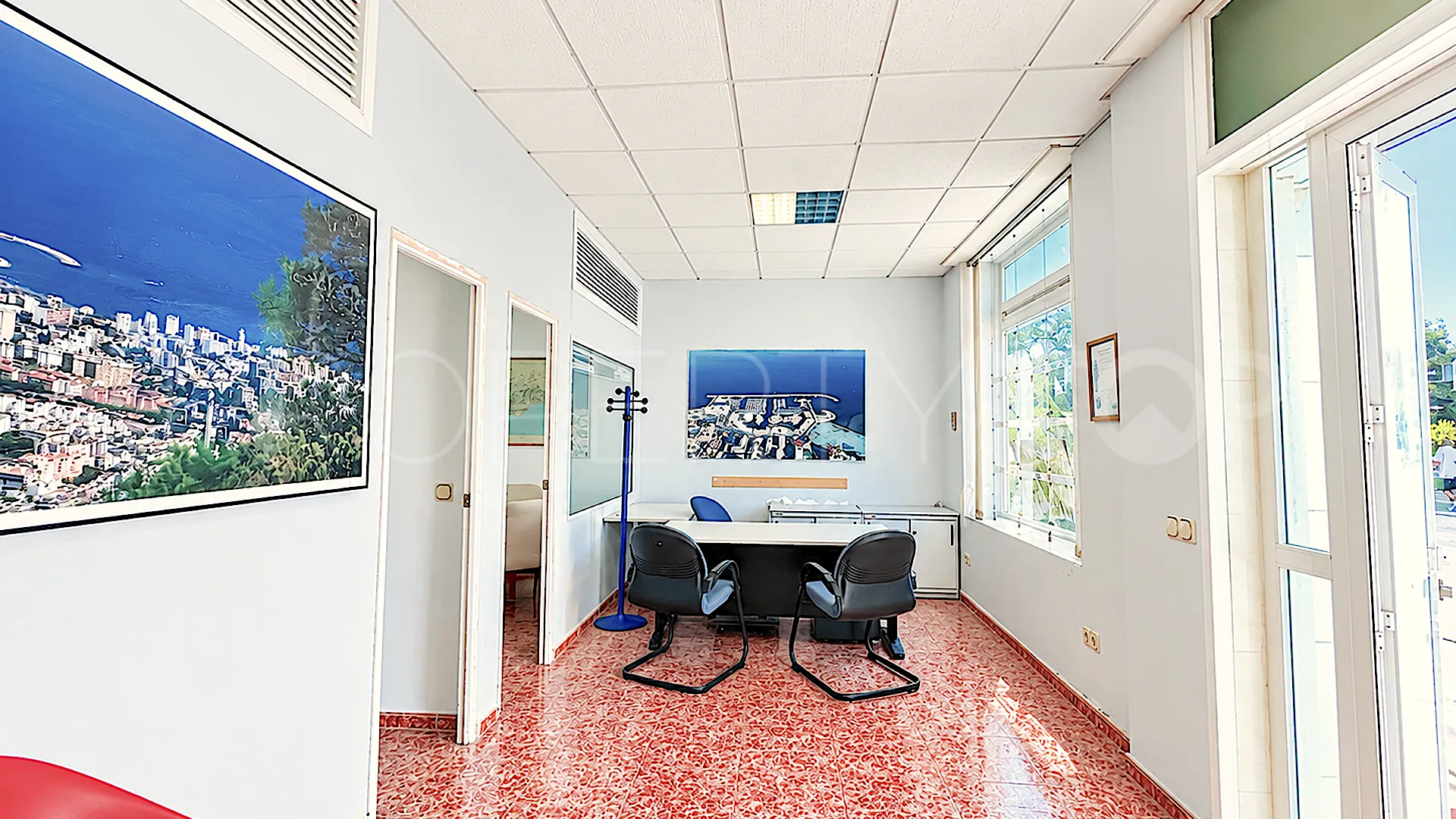 Office for sale in Benalmadena Centro